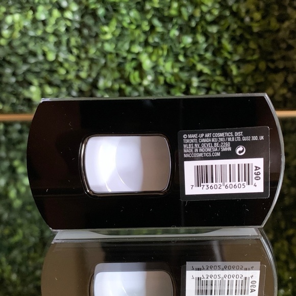 M·A·C Cosmetics Maximalist Lash 87 | NEW | Lashes MAC 87 Lash | Wispy - Picture 7 of 8